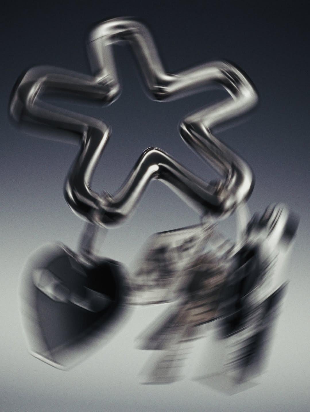 CDG — CARABINER* 着て感じる