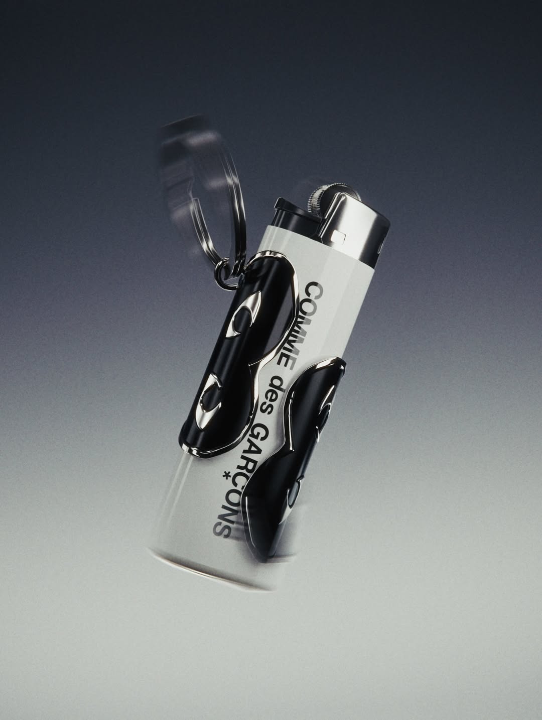 CDG — CARABINER* 着て感じる